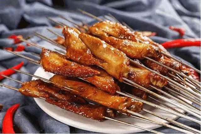 临沂金牌啤酒《寻找临沂特色美食》第37期：冠华烧烤城