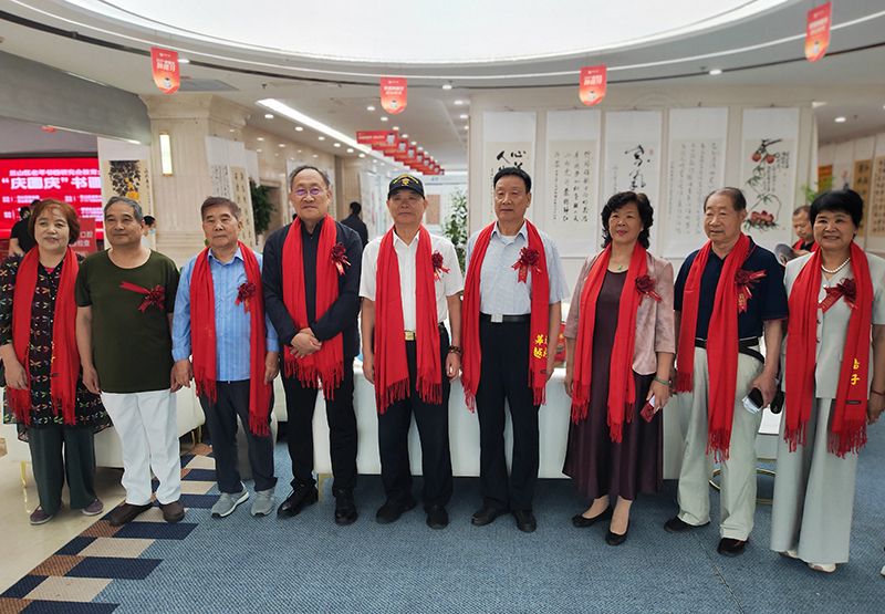 翰墨颂盛世 丹青迎华诞兰山老年书画研究会教育分会国庆书画展开幕 第 9 张 翰墨颂盛世 丹青迎华诞兰山老年书画研究会教育分会国庆书画展开幕 第 9 张