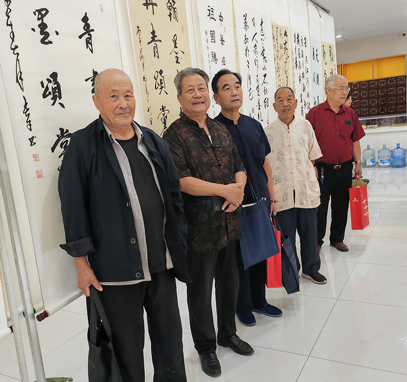 翰墨颂盛世 丹青迎华诞兰山老年书画研究会教育分会国庆书画展开幕 第 10 张 翰墨颂盛世 丹青迎华诞兰山老年书画研究会教育分会国庆书画展开幕 第 10 张