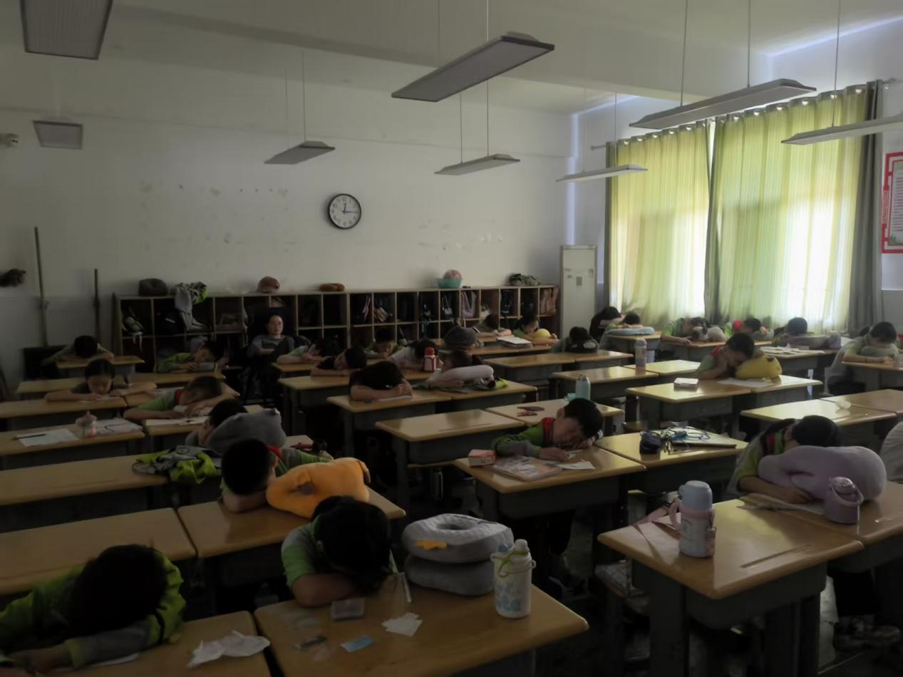 10 图片1.jpg