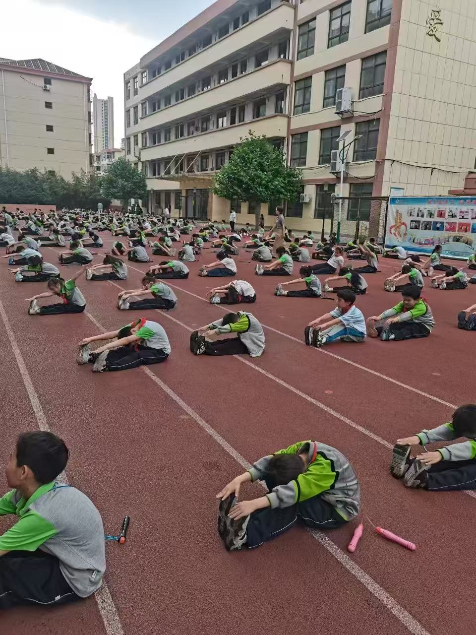 04 图片1.jpg