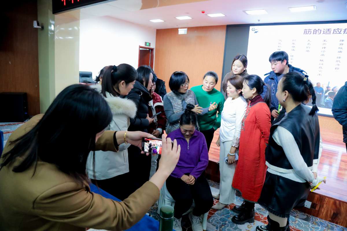 微信图片_20241223040939.jpg