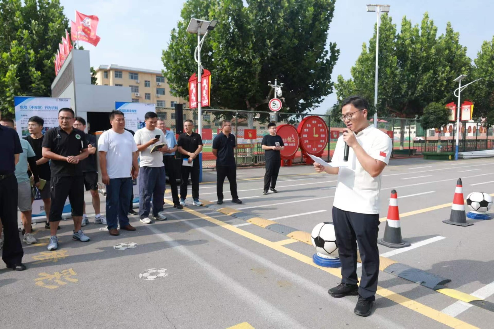 开学在即，郯城校园安防装上“安全大脑” ——全县教育系统安全稳定工作会议暨校园安全现场会侧记 第 3 张