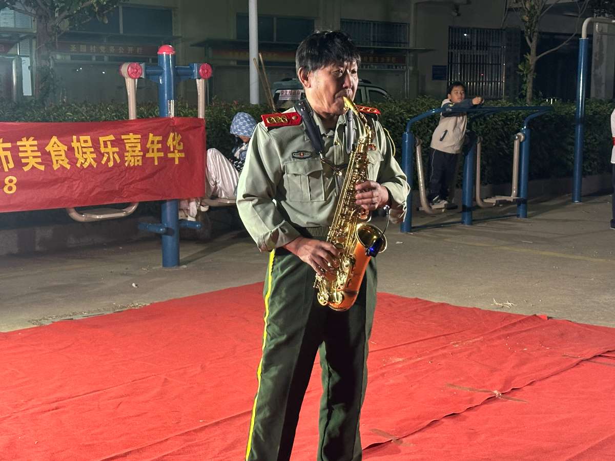 唱响沂蒙·乐享生活  金秋美食娱乐嘉年华暨2026助农惠民文化市集成功举办 第 27 张